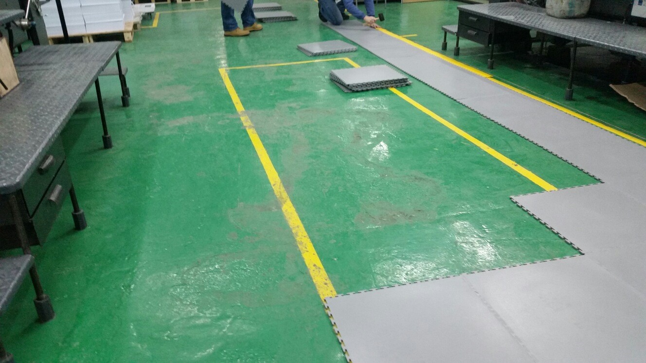 podna obloga preko ostecene podloge u stampariji